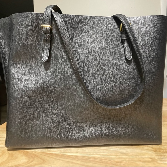 Coach Black Leather Mollie Tote Bag - Picture 3 of 6